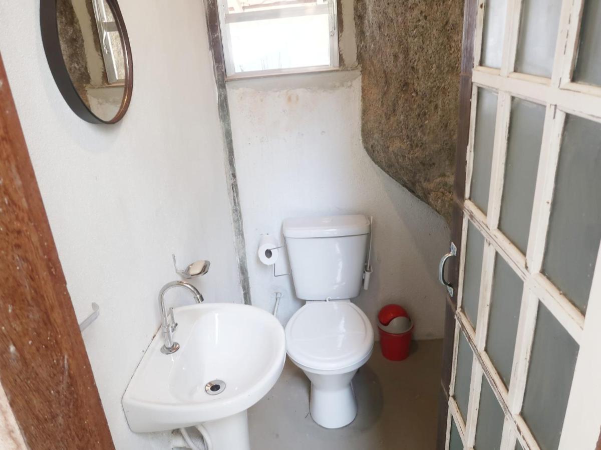 Casa Matatiso - Quartos Em Casa Compartilhada Na Ilha Grande Ngoại thất bức ảnh