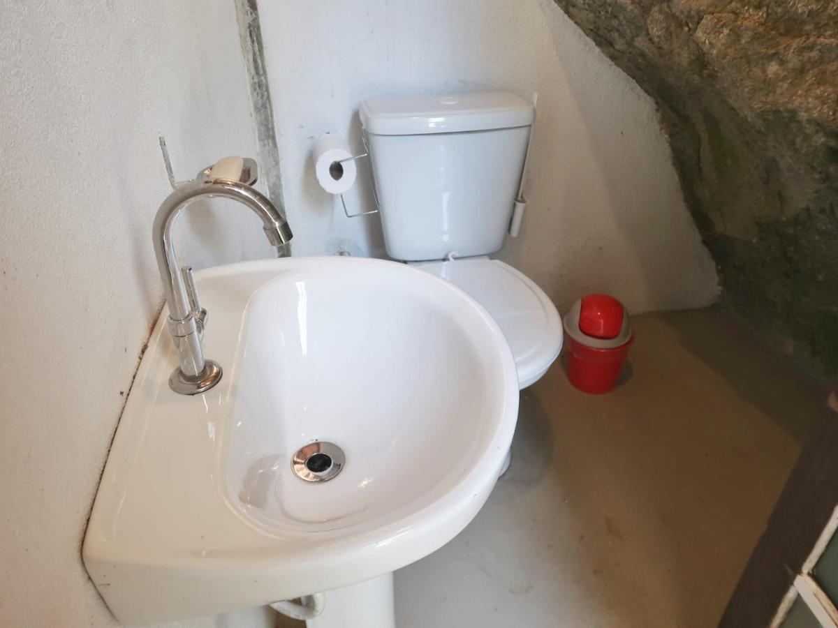 Casa Matatiso - Quartos Em Casa Compartilhada Na Ilha Grande Ngoại thất bức ảnh