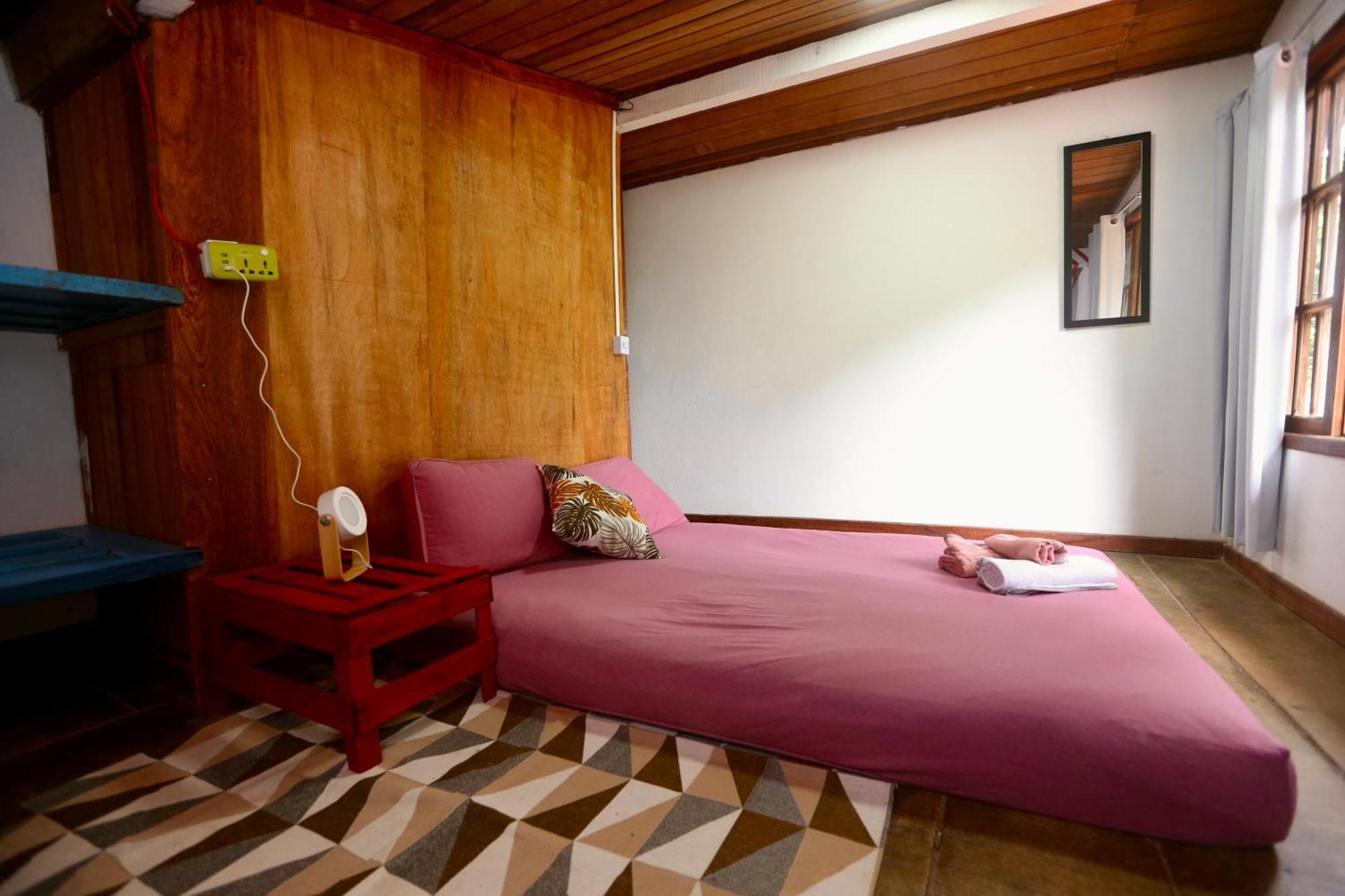 Casa Matatiso - Quartos Em Casa Compartilhada Na Ilha Grande Ngoại thất bức ảnh